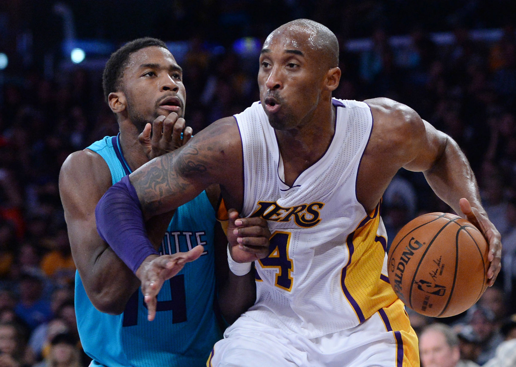 NBA: Charlotte Hornets at Los Angeles Lakers